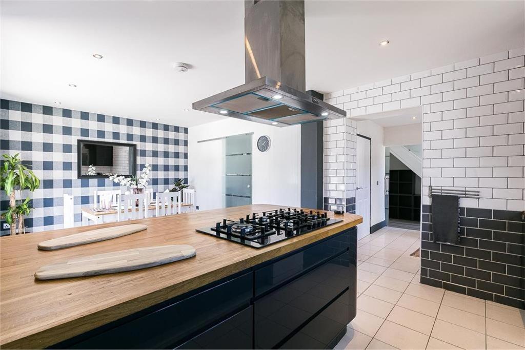 Dreghorn House 4 Bedrooms 3 Toilets 3 Reception Free Parking 233 Mbp Wifi EDI Eksteriør bilde
