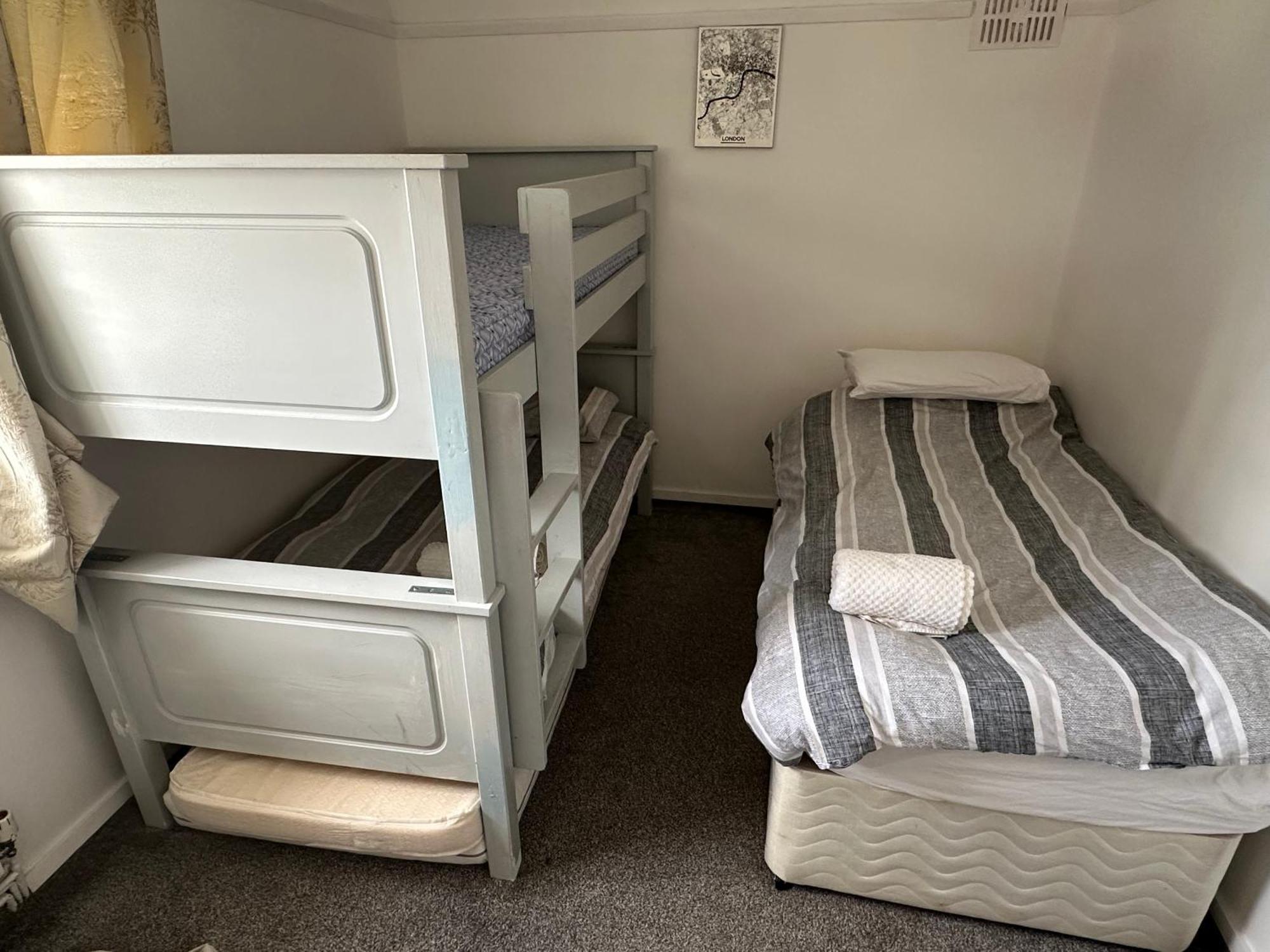 Dreghorn House 4 Bedrooms 3 Toilets 3 Reception Free Parking 233 Mbp Wifi EDI Eksteriør bilde